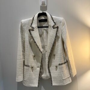 ZARA — TWEED BLAZER WITH SHOULDER PADS